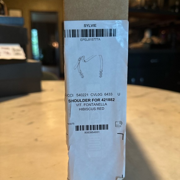 NWT!! ❤️ Gucci Hibiscus Red Bag/Phone Strap - Picture 2 of 8